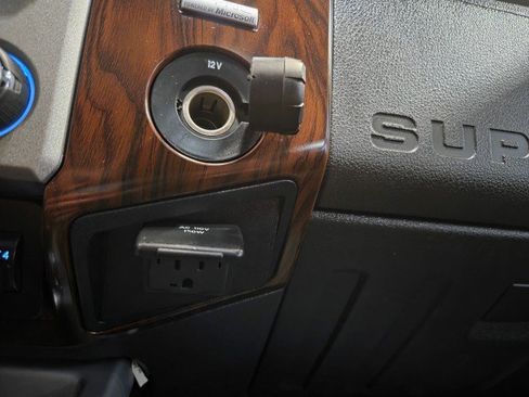 Used 2015 Ford F250 Lariat w/ Lariat Ultimate Package image 55