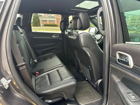 Used 2020 Jeep Grand Cherokee Limited image 15