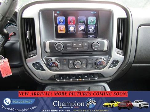 Used 2018 GMC Sierra 1500 SLT AWD/4WD image 19
