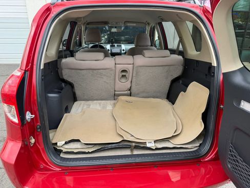 Used 2006 Toyota RAV4 4WD V6 image 24