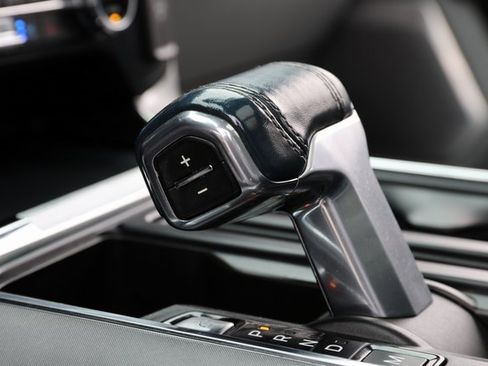 Used 2021 Ford F150 Limited image 45