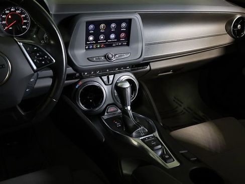Used 2023 Chevrolet Camaro LT RWD image 15