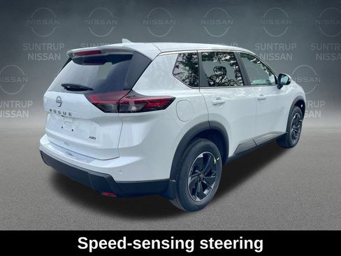 Used 2026 Nissan Rogue SV AWD/4WD image 17