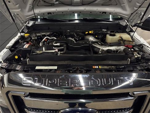 Used 2016 Ford F350 Lariat w/ Chrome Package image 38