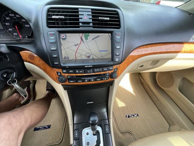 Used 2004 Acura TSX FWD image 11