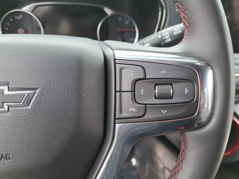 Used 2023 Chevrolet Blazer RS w/ Enhanced Convenience Package FWD image 18