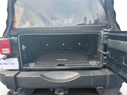 Used 2014 Jeep Wrangler Unlimited Sport w/ Quick Order Package 24S image 18