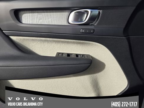 New 2026 Volvo XC40 B5 Plus w/ Protection Package Premier image 24