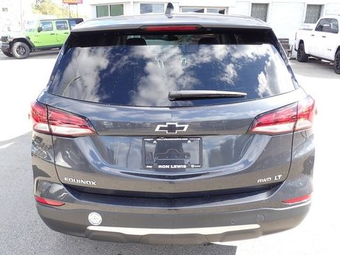 Used 2022 Chevrolet Equinox LT image 4