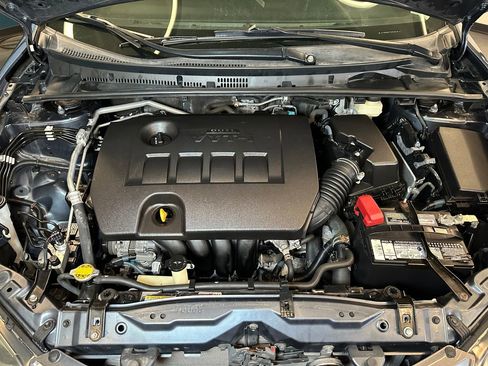 Used 2016 Toyota Corolla LE FWD image 23