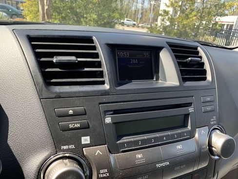 Used 2009 Toyota Highlander Limited image 21