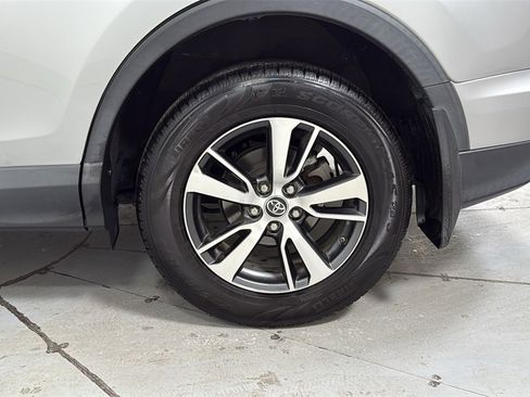 Certified 2018 Toyota RAV4 XLE image 23