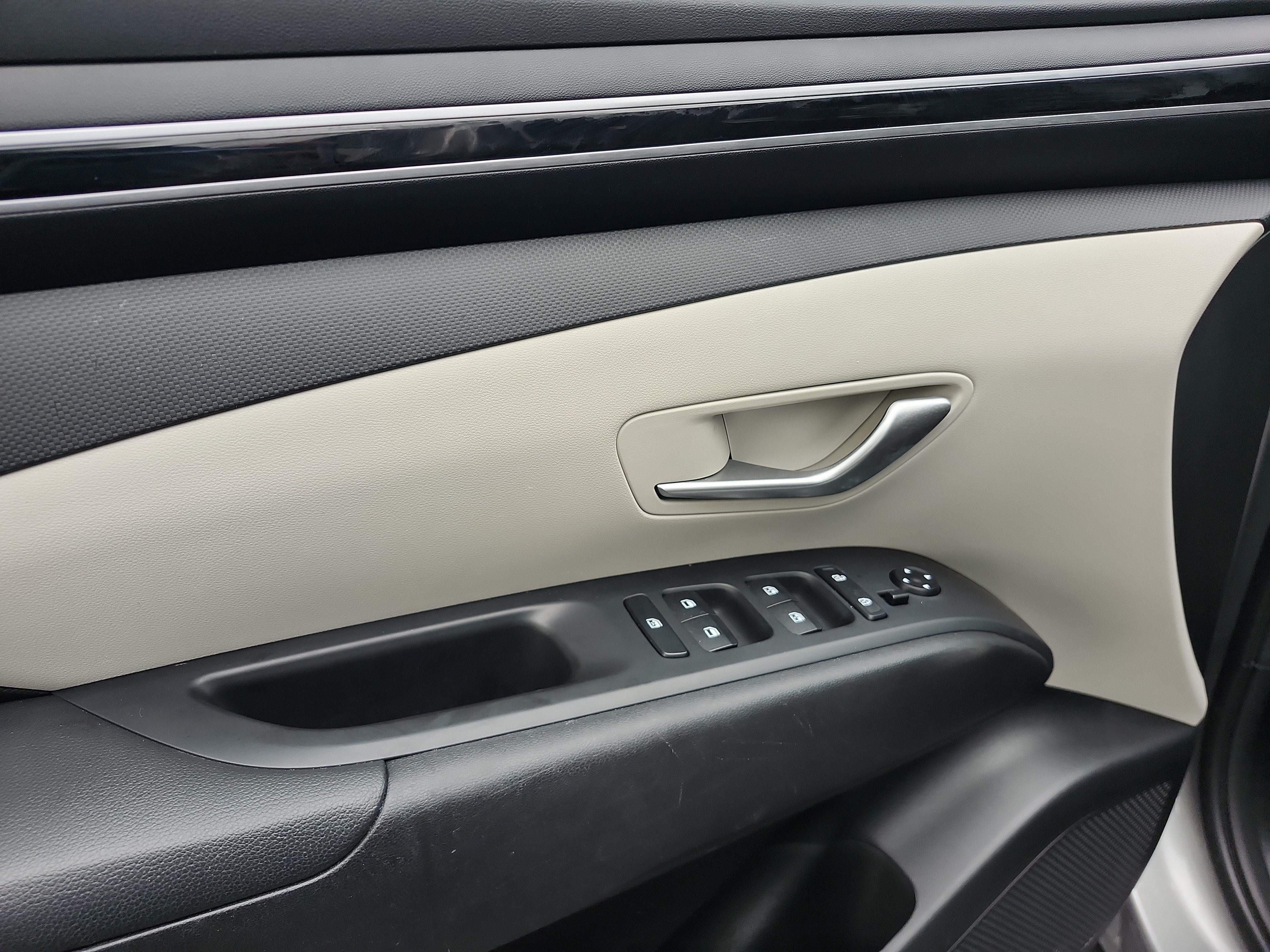Certified 2024 Hyundai Tucson SEL FWD image 17
