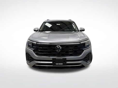 Certified 2024 Volkswagen Atlas SEL Premium R-Line image 12