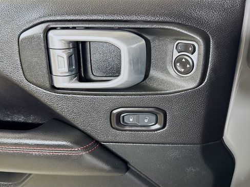 Used 2020 Jeep Wrangler Unlimited Rubicon AWD/4WD image 16