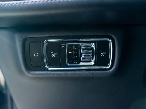 Used 2024 Lincoln Aviator Reserve image 16