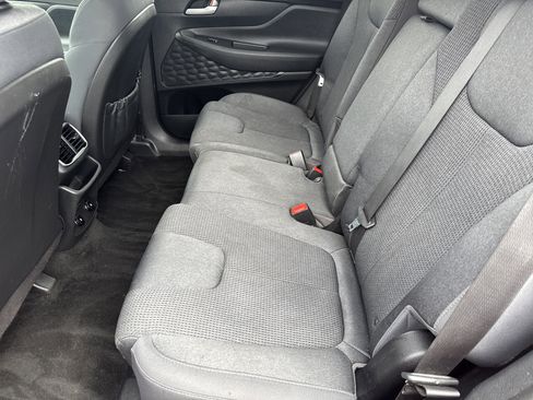 Used 2020 Hyundai Santa Fe SE image 11
