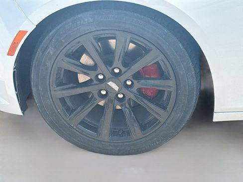 Used 2023 Cadillac CT5 Luxury w/ Sun And Sound Package RWD image 32