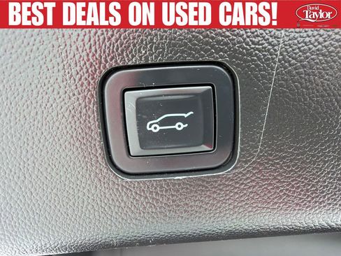 Used 2019 Chevrolet Traverse LT AWD/4WD image 38