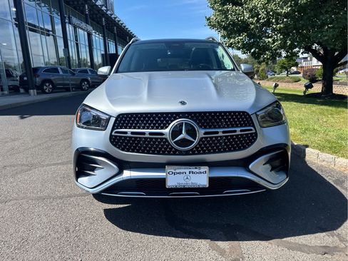 Used 2026 Mercedes-Benz GLE 450 4MATIC image 2