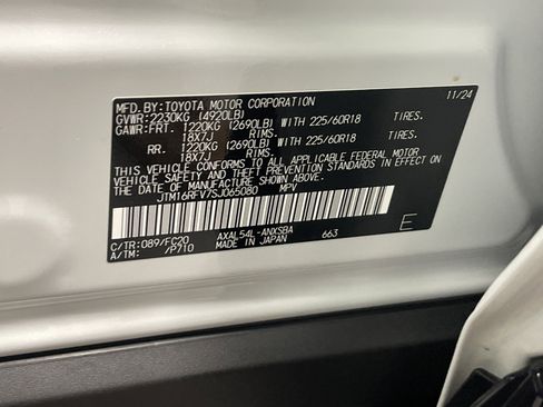 Used 2025 Toyota RAV4 SE image 36