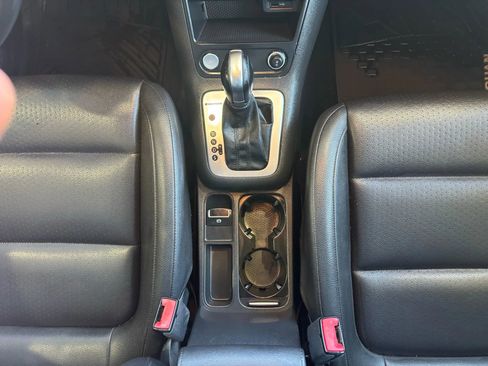 Used 2016 Volkswagen Tiguan S image 19