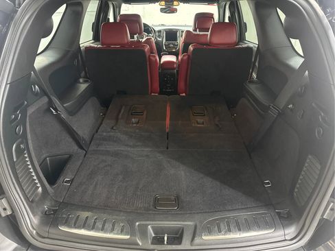 Used 2018 Dodge Durango R/T w/ Blacktop Package AWD/4WD image 16