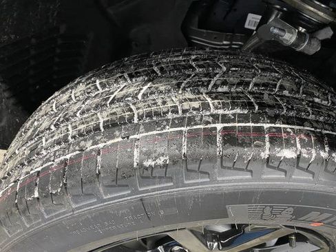 New 2026 Jeep Grand Cherokee Altitude AWD/4WD image 39