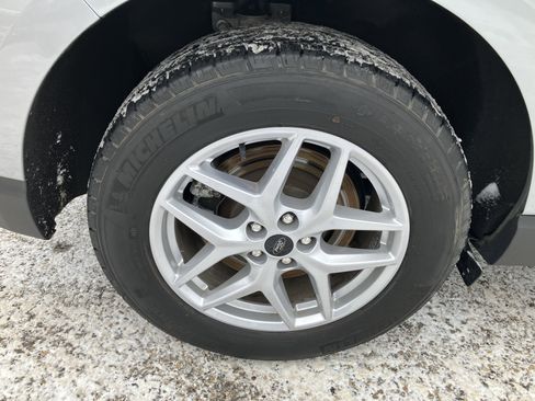 Used 2024 Ford Edge SEL w/ Convenience Package image 19