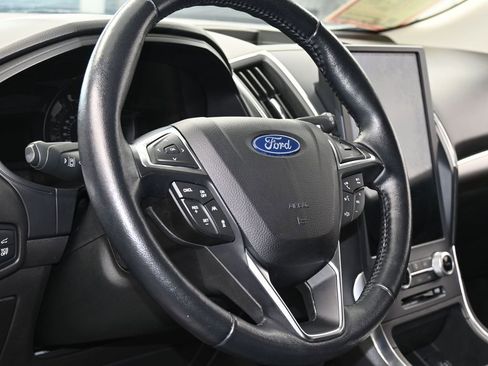 Used 2022 Ford Edge Titanium w/ Equipment Group 301A image 13