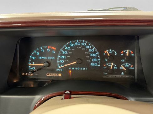 Used 2000 Cadillac Escalade 4WD image 20