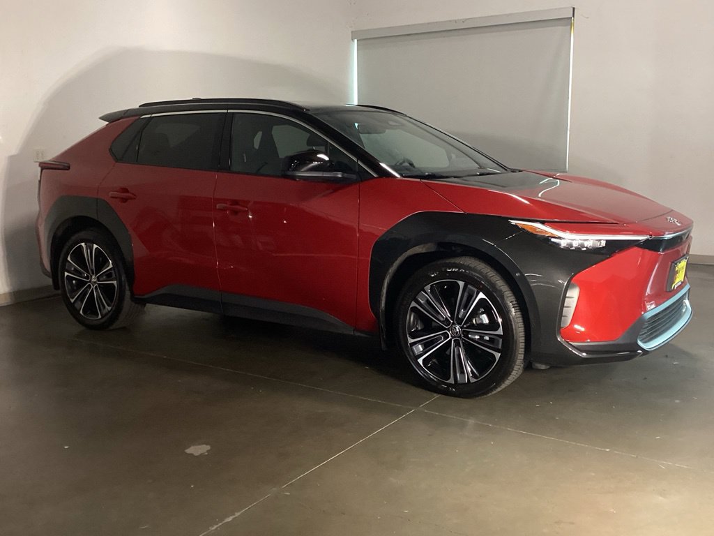 Certified 2024 Toyota bZ4X AWD w/ Weather Package image 8