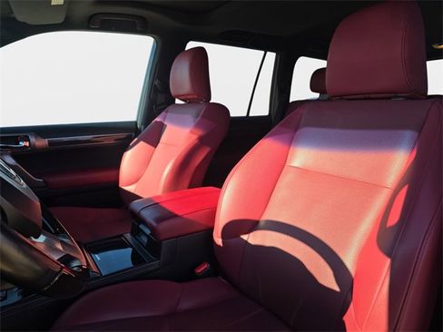 Used 2020 Lexus GX 460 Premium image 18