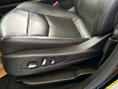 Used 2020 Cadillac XT5 Sportv w/ LPO, Floor Liner Package image 21