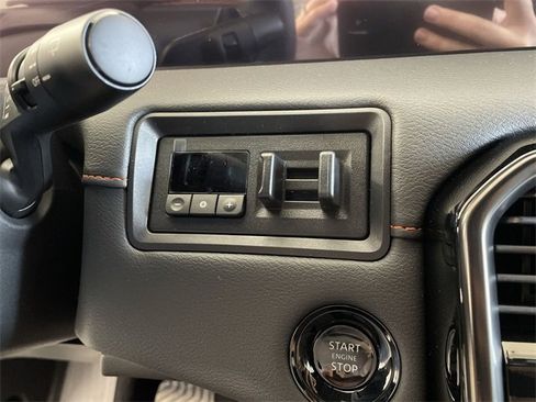 New 2025 Nissan Armada PRO-4X image 36