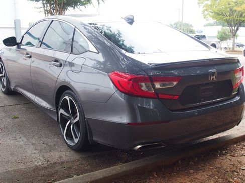 Used 2018 Honda Accord Sport image 5