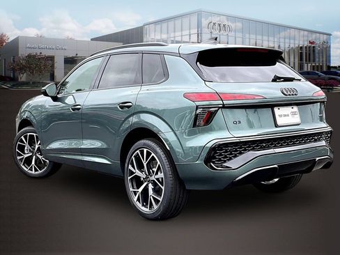 New 2026 Audi Q3 quattro 2.0T AWD/4WD image 3