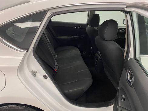 Used 2016 Nissan Sentra S image 34