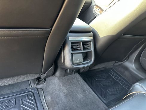 Used 2014 Chevrolet Impala LTZ image 23