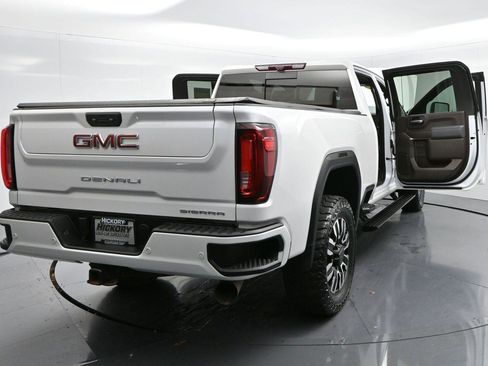 Used 2022 GMC Sierra 2500 Denali w/ Denali Ultimate Package image 46