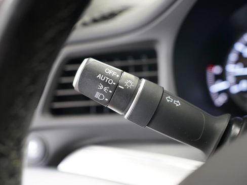 Used 2020 Acura ILX FWD image 14