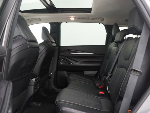 Used 2024 INFINITI QX60 Sensory image 21