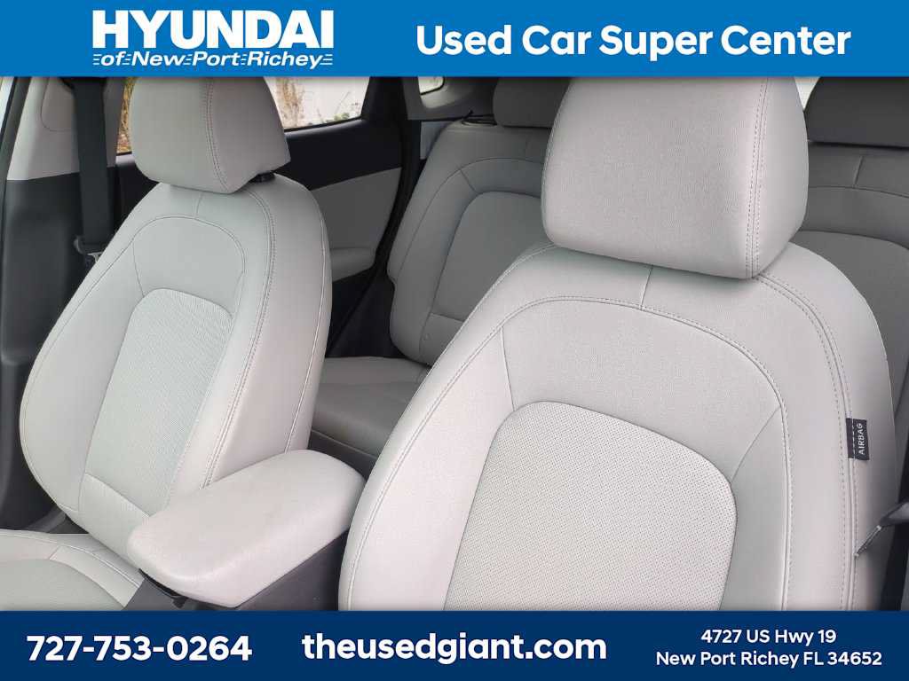Certified 2023 Hyundai Kona Limited AWD/4WD image 7