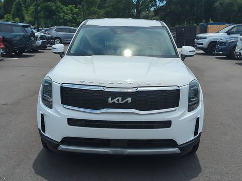 Used 2022 Kia Telluride LX FWD image 10