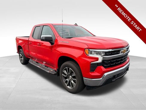 Used 2023 Chevrolet Silverado 1500 LT AWD/4WD image 11