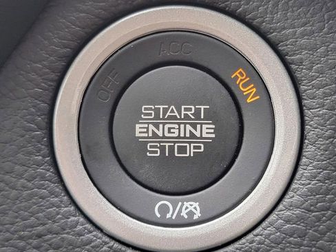 Certified 2024 RAM 1500 Big Horn AWD/4WD image 7