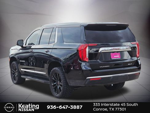 Used 2021 GMC Yukon SLT w/ Rear Media and Nav Package AWD/4WD image 5