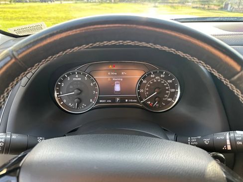 Used 2022 INFINITI QX80 Luxe w/ Cargo Package RWD image 23