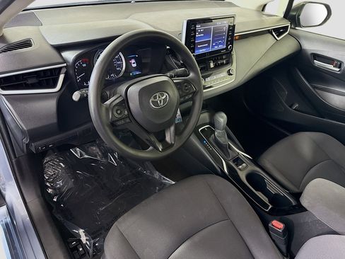 Used 2021 Toyota Corolla LE FWD image 22
