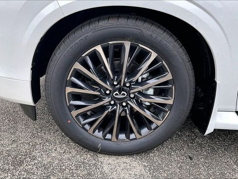 New 2026 INFINITI QX80 Autograph AWD/4WD image 16
